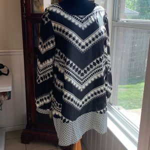 Almost famous dress black and cream